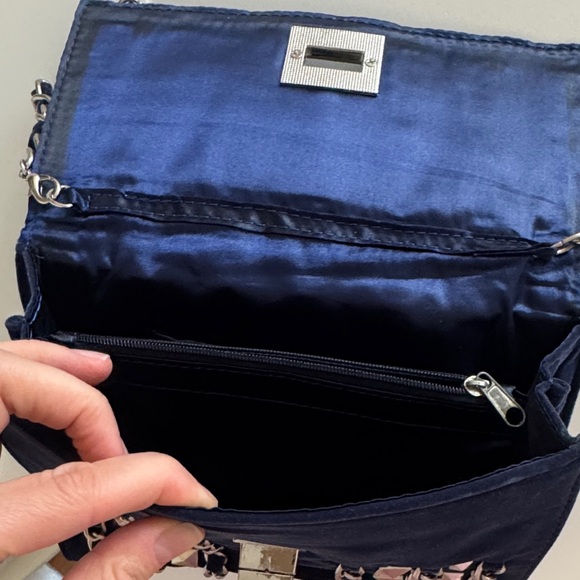 Chain-Accented Navy Shoulder Bag with Silver Hardware 6 * 8 inches - Picture 3 of 6